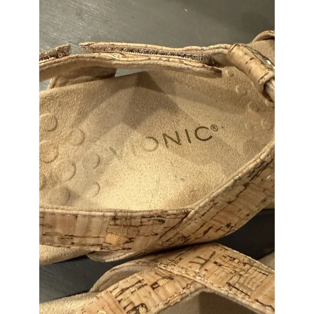 Vionic Sandals Womens Sz 7.5 Tan Cork Farra Ankle Strap Orthotic Comfort Footbed